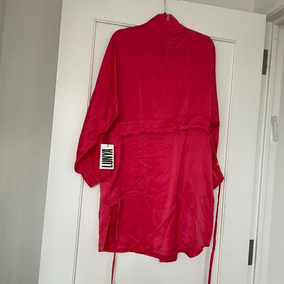 Lunya Washable Silk Robe Energized Pink Medium Self Tie Removable Belt Pockets - Picture 9 of 10